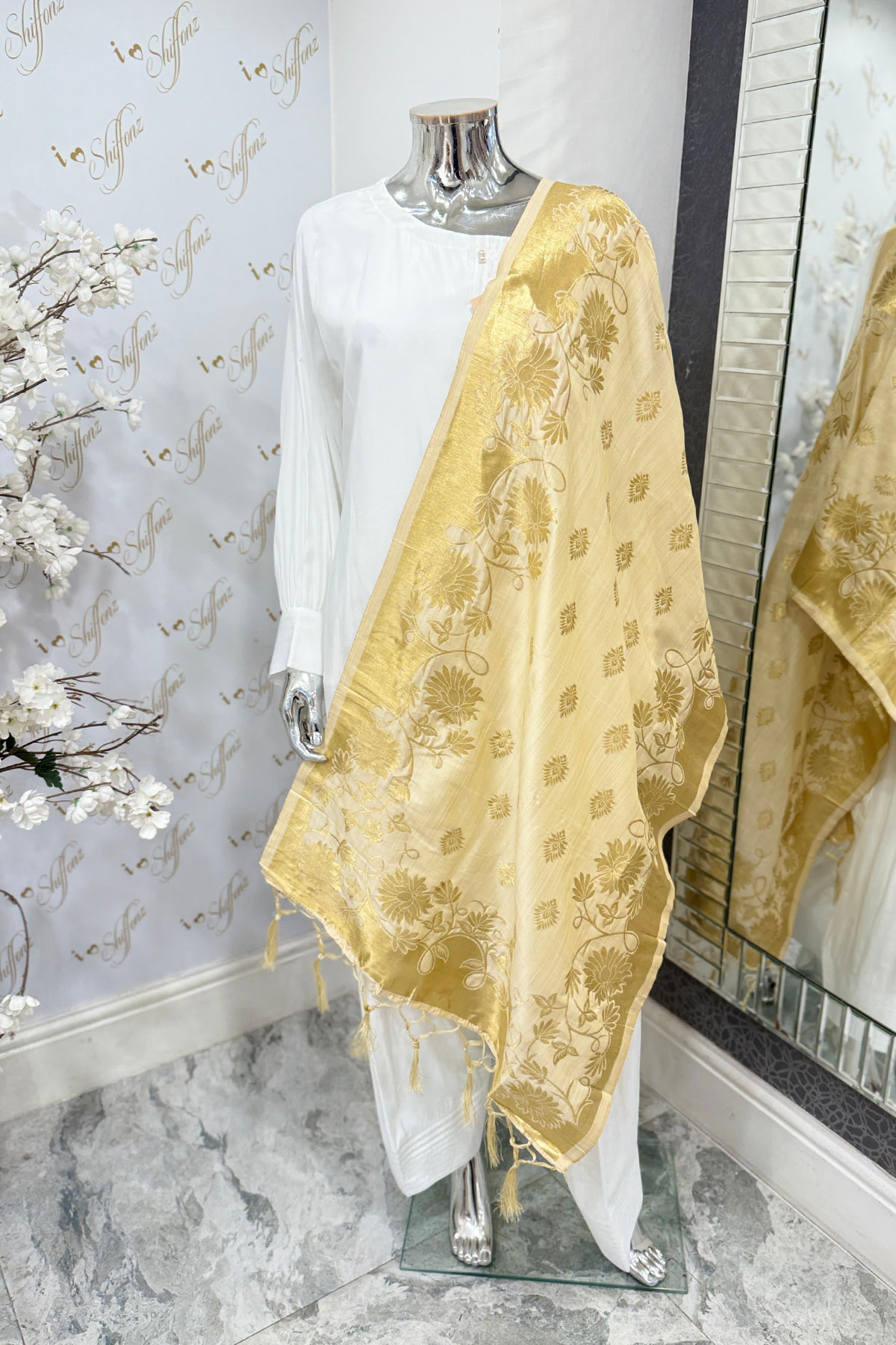 Banarsi casual light weight dupatta