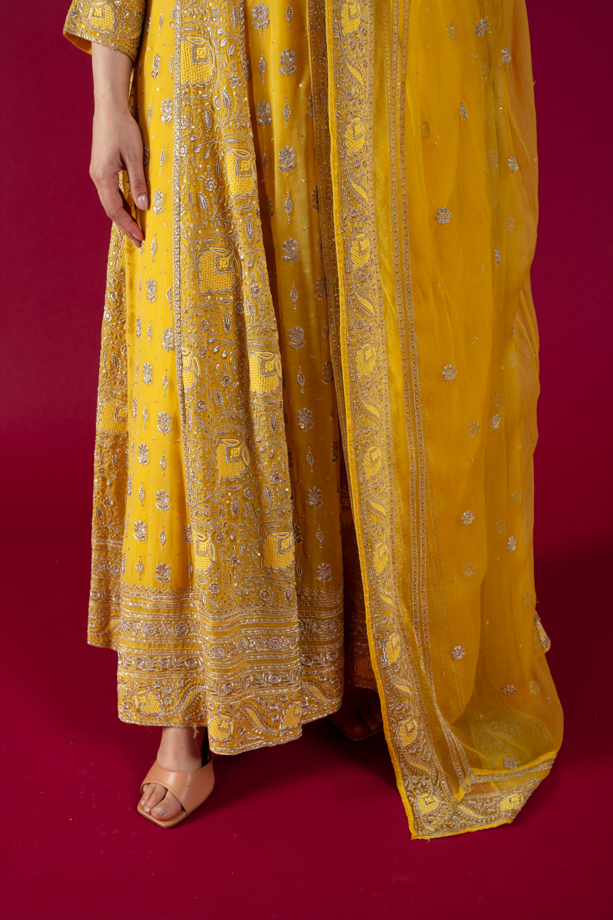 Shiffonz embroidered long dress - Image 7